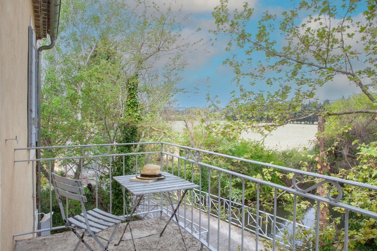 Domaine De Blanche Fleur Hotel Chateauneuf-de-Gadagne ภายนอก รูปภาพ