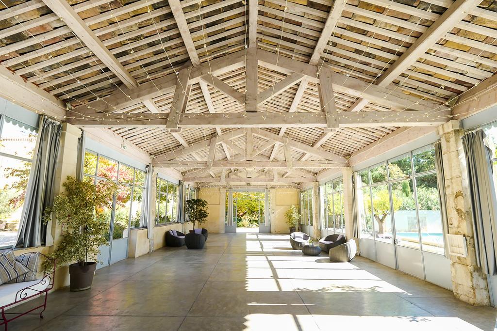 Domaine De Blanche Fleur Hotel Chateauneuf-de-Gadagne ภายนอก รูปภาพ